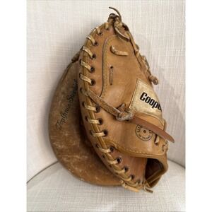 Cooper Black Diamond Baseball Catcher's Glove Mitt #266 Youth Left Handed Throw